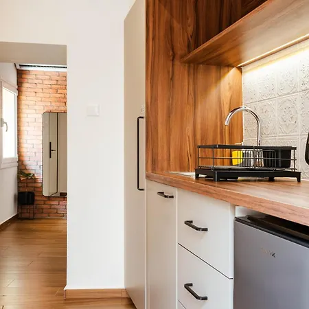 Lägenhet The Secret Yard Larnaca