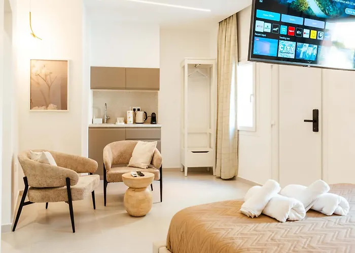 The Secret Yard * ラルナカ