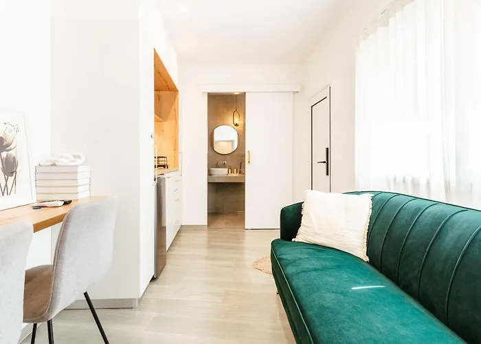 アパート The Secret Yard *