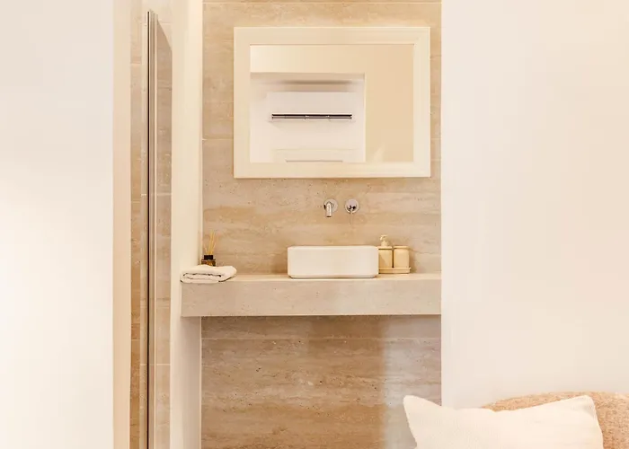 The Secret Yard Apartment Larnaca