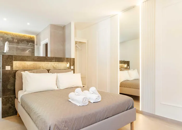 The Secret Yard Apartment